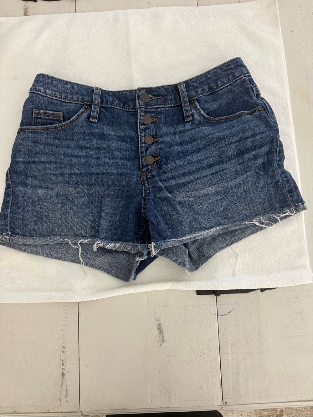 Universal Thread Dark Blue Button-Front Denim Shorts